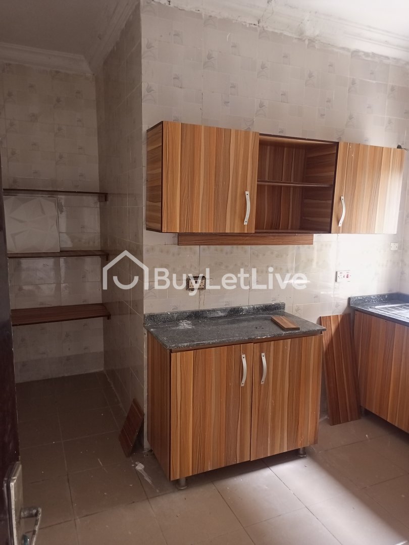 2 bedrooms Flat / Apartment for rent at Olokonla