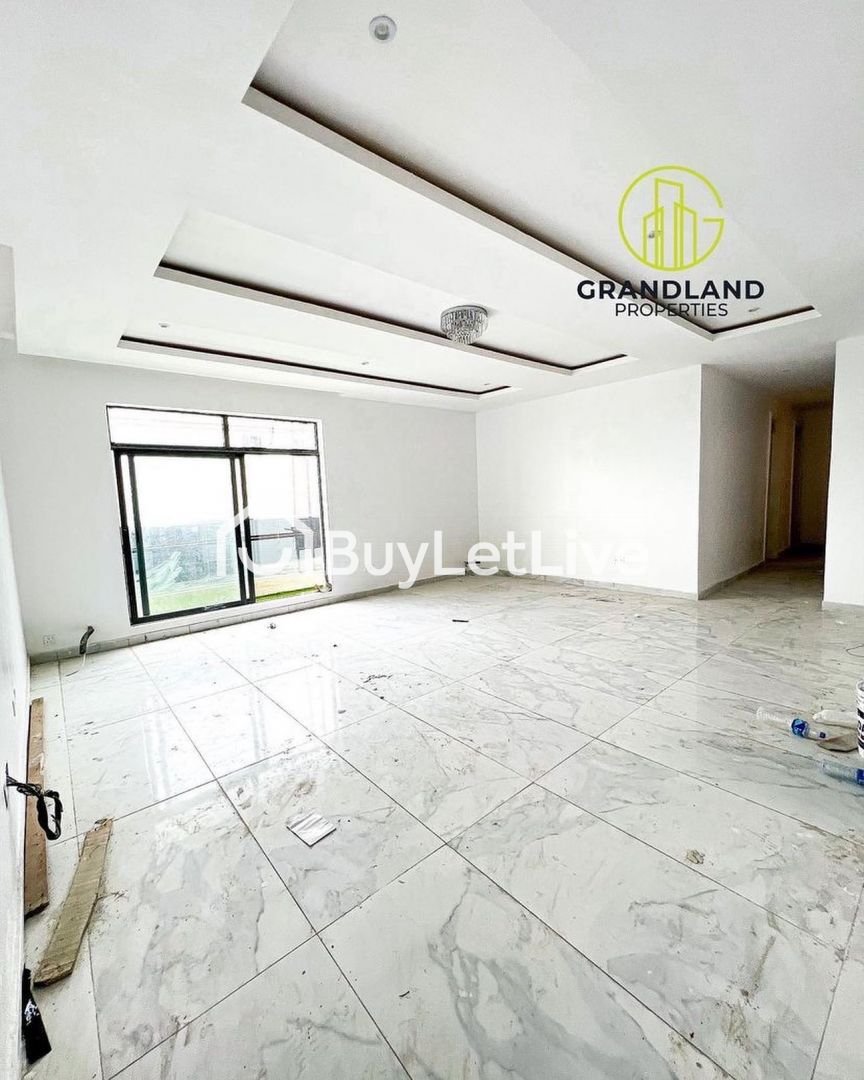 3 bedrooms Flat / Apartment for rent at Ikate