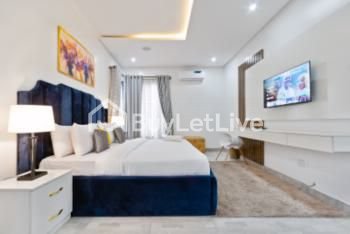 Luxury 3 Bedroom Apartment for Shortlet