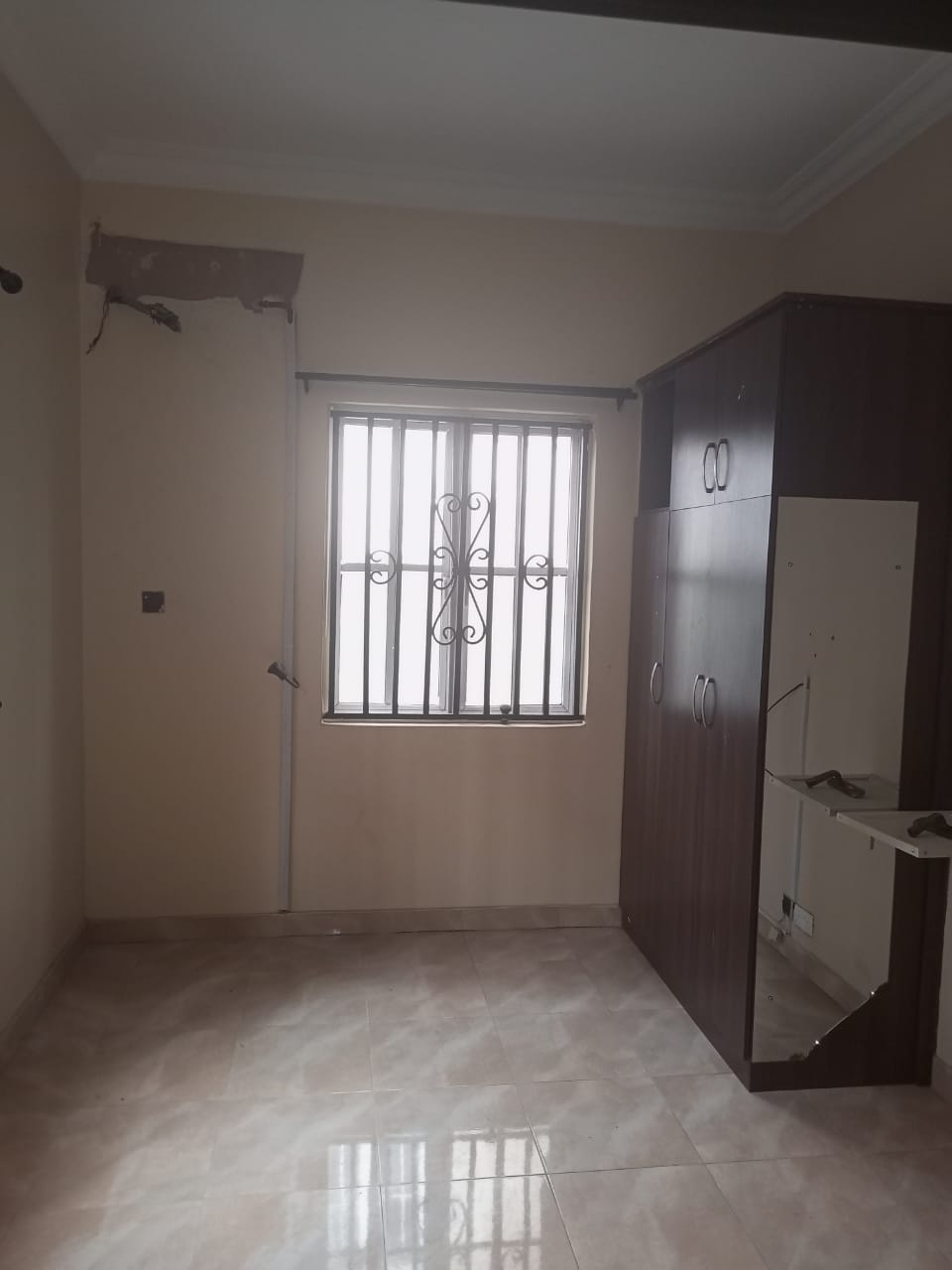 1 room shared apartment in a duplex