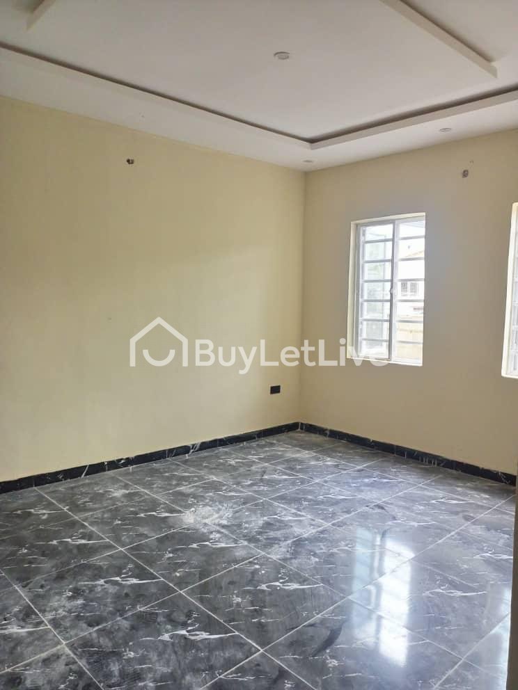 2 bedrooms Flat / Apartment for rent at Ogudu GRA