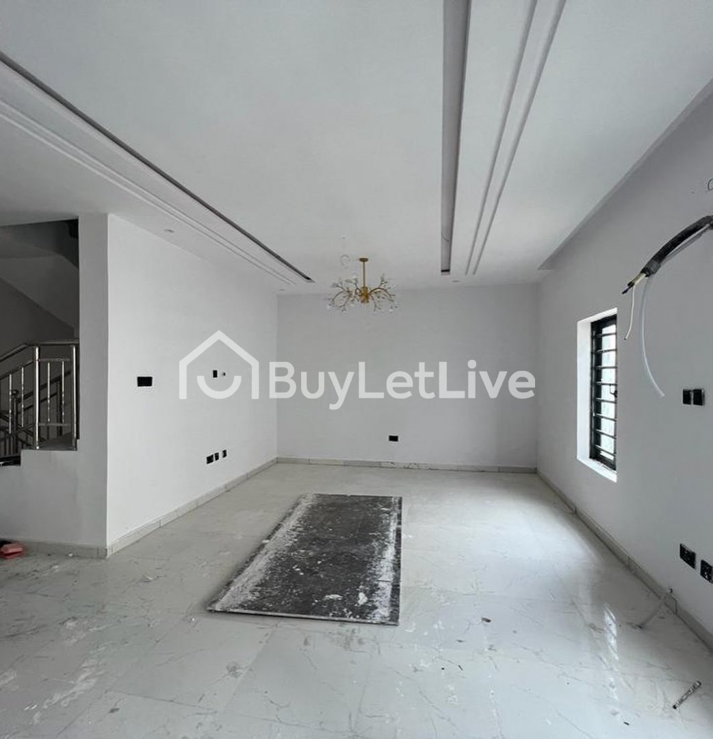 4 bedrooms Terraced Duplex for sale at Ilasan