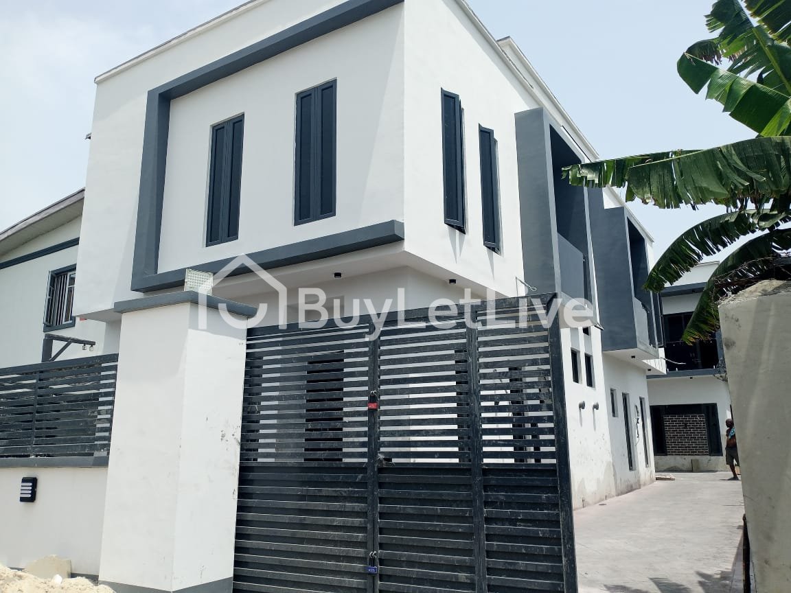 2 bedrooms Semi Detached Duplex for rent at Abraham adesanya estate
