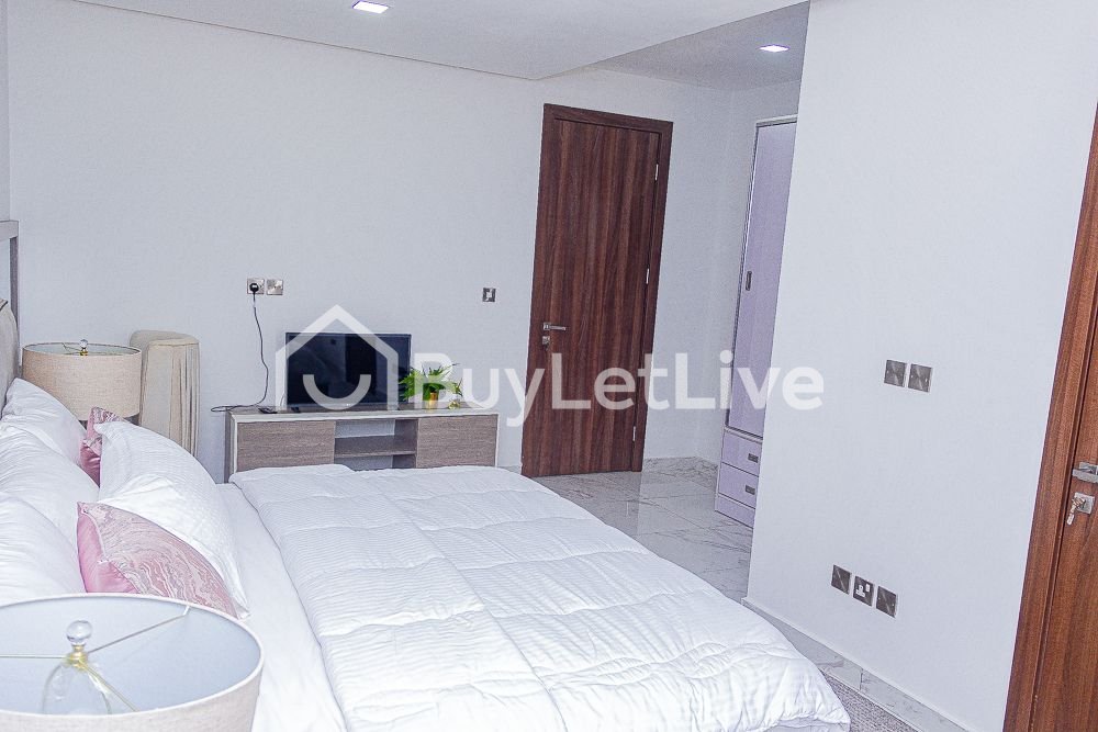 3 bedrooms Flat / Apartment for shortlet at Ikoyi