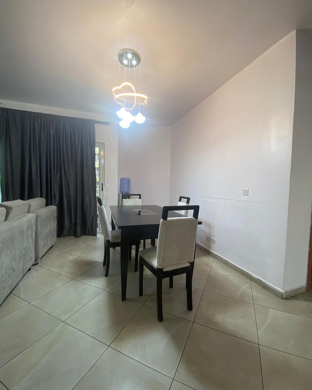 Luxury fully furnished 3 bedroom apartment